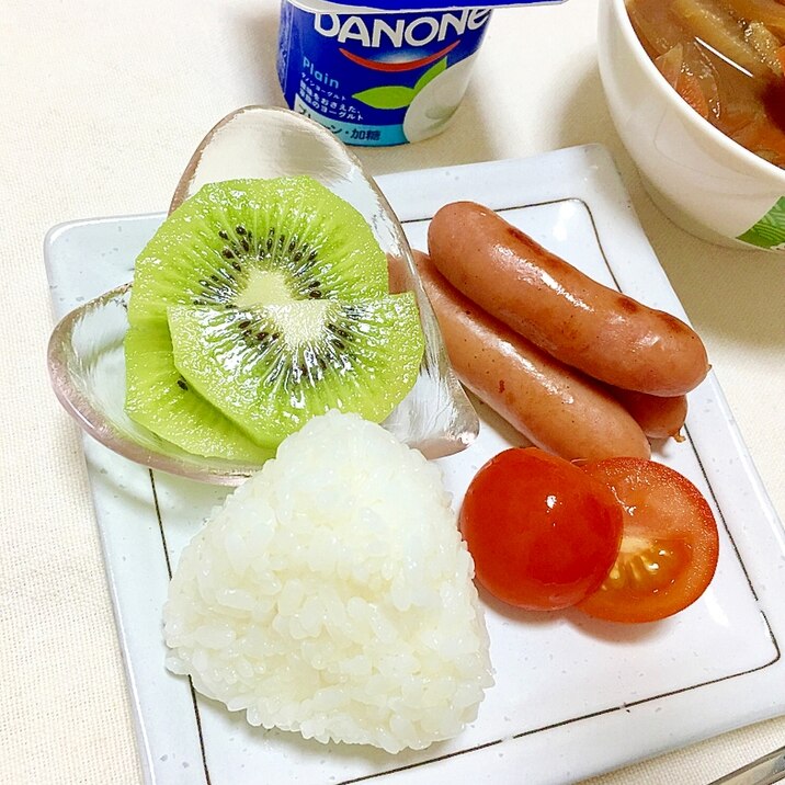 子供が好きな塩おむすびで朝ごはん レシピ 作り方 By Kuuuma 楽天レシピ 子供が好きな塩おむすびで朝ごはん レシピ 作り方 By Kuuuma 楽天レシピ